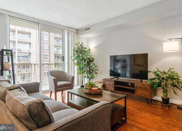 Property at 880 N Pollard St N #925, Arlington, VA 22203, 2 beds, 2 baths