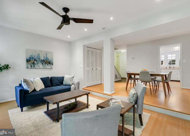 Property at 2903 S Woodstock St Unit B, Arlington, VA 22206, 3 beds, 2.5 baths