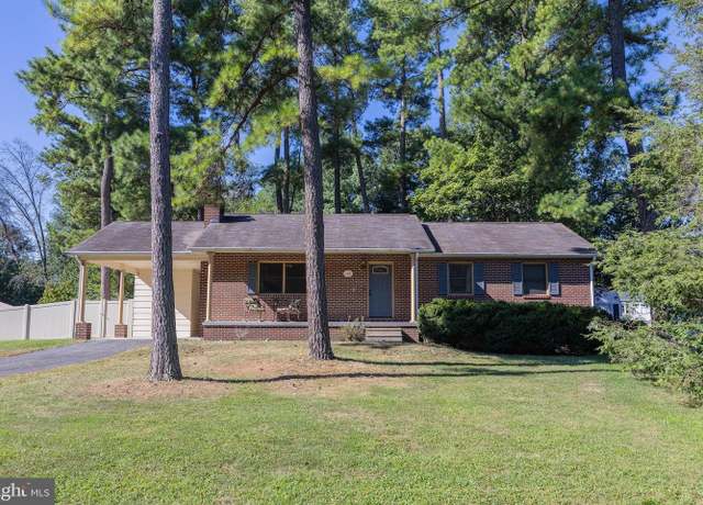 Property at 134 Buckingham Dr, Stephens City, VA 22655, 3 beds, 3 baths