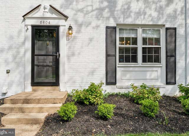 Property at 6804 Brian Michael Ct, Springfield, VA 22153, 3 beds, 2.5 baths