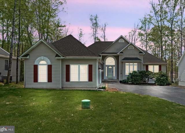 Property at 118 Monticello Cir, Locust Grove, VA 22508, 3 beds, 2 baths