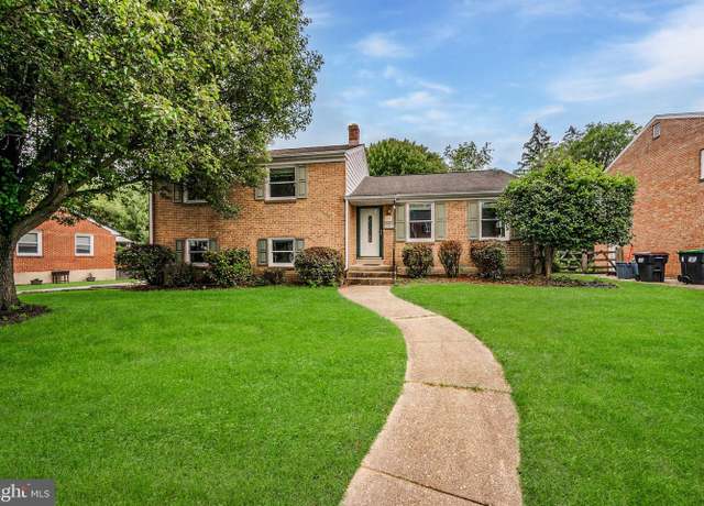 Property at 17 Ferncliff Rd, Newark, DE 19711, 3 beds, 2.5 baths