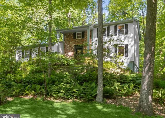 Property at 13108 Williamfield Dr, Ellicott City, MD 21042, 4 beds, 3.5 baths