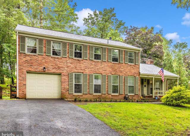Property at 10636 Seneca Spring Way, Montgomery Village, MD 20886, 5 beds, 3.5 baths