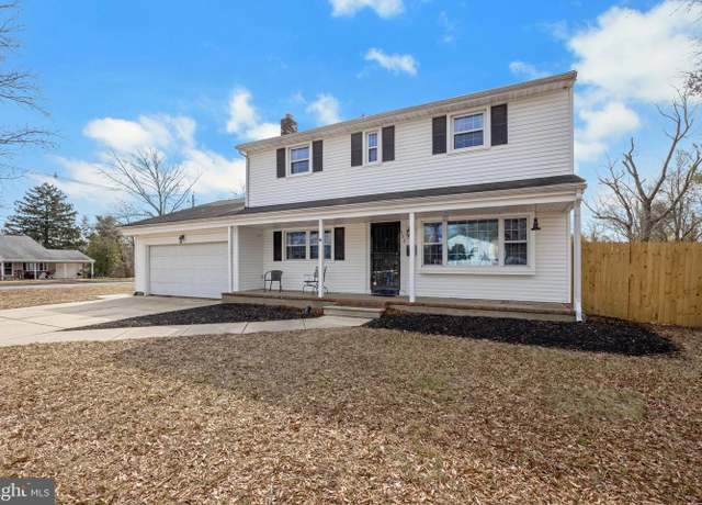 Property at 322 Iris Rd, Cherry Hill, NJ 08003, 4 beds, 2.5 baths