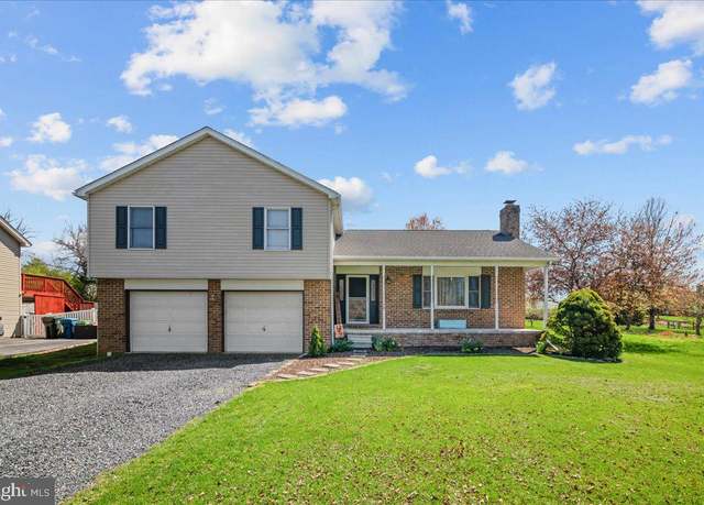 Property at 68 Schofield Dr, East Berlin, PA 17316, 3 beds, 2.5 baths
