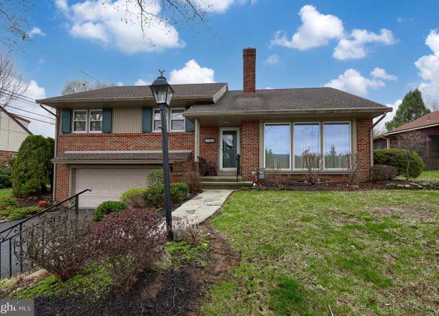Property at 3902 Reiff Pl, Reading, PA 19606, 3 beds, 1.5 baths
