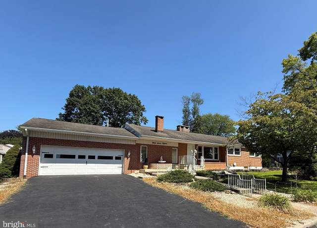 Property at 3715 Rosewood, Muhlenberg Township, PA 19605, 3 beds, 1.5 baths