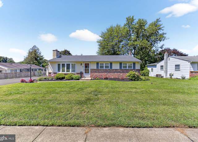 Property at 2006 Herrick Ave, Feasterville Trevose, PA 19053, 3 beds, 2 baths