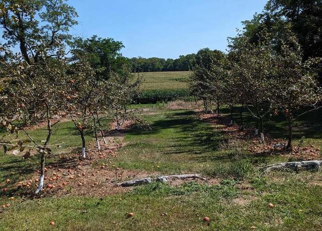 Property at 42 Ridge Dr, Carlisle, PA 17015