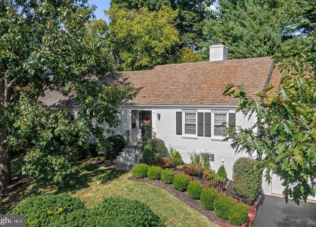 Property at 1119 Queens Way, West Chester, PA 19382, 3 beds, 3 baths