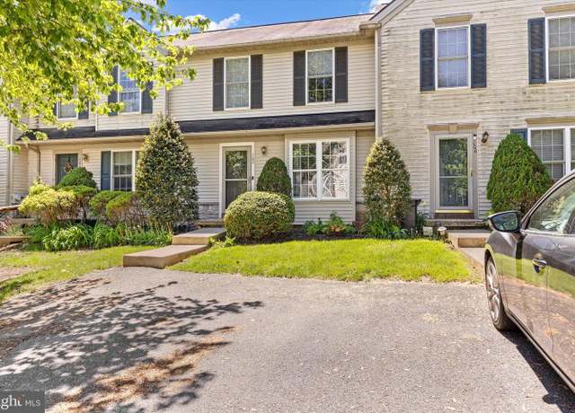 Property at 102 Harvard Ave, Lancaster, PA 17603, 2 beds, 1.5 baths
