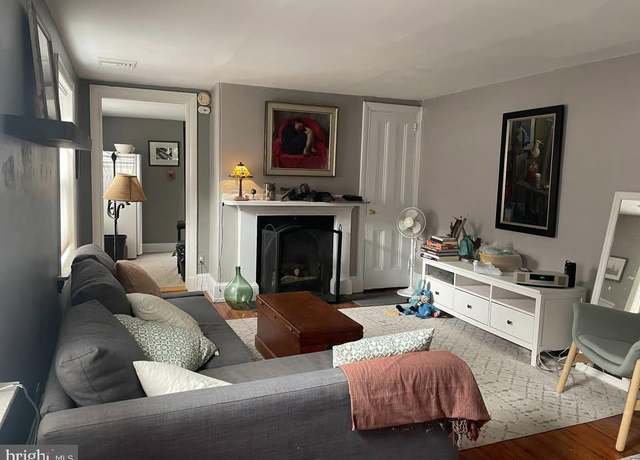 Property at 1009 Clinton St #4, Philadelphia, PA 19107, 1 bath
