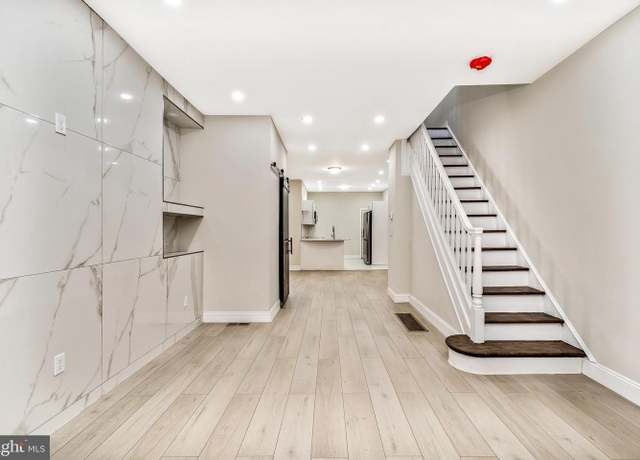 Property at 1039 S 54th St, Philadelphia, PA 19143, 3 beds, 1.5 baths