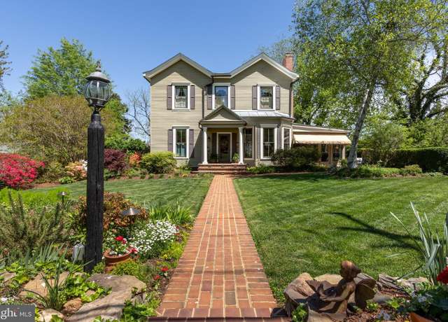 Property at 119 Peliso Ave, Orange, VA 22960, 4 beds, 3 baths