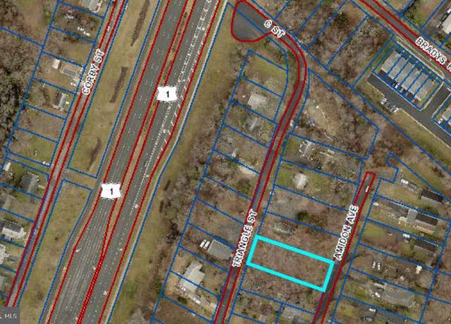 Property at 18515 Triangle St, Triangle, VA 22172