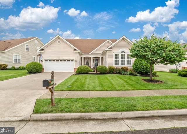 Property at 6051 Piney Grove Way, Gainesville, VA 20155, 4 beds, 3 baths