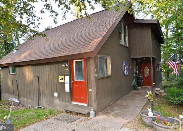 Property at 81 Twilight Ln, Hedgesville, WV 25427, 4 beds, 3 baths