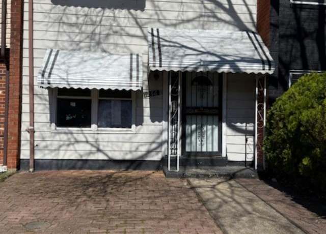 Property at 1266 Barnaby Ter SE, Washington, DC 20032, 3 beds, 2.5 baths