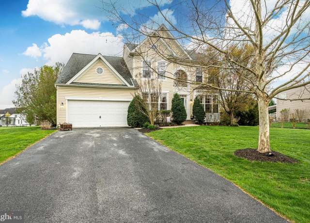 Property at 111 Shannon Blvd, Middletown, DE 19709, 4 beds, 3.5 baths