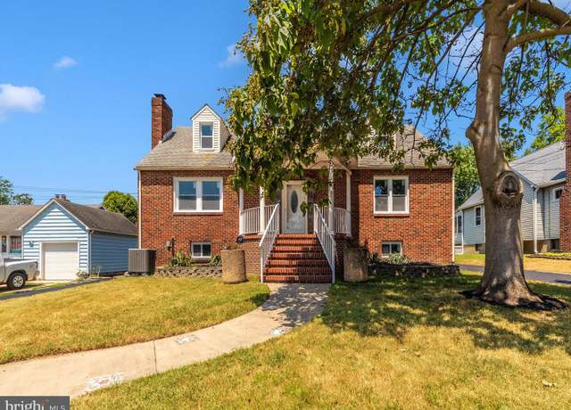 Property at 1914 Midland Rd, Dundalk, MD 21222, 6 beds, 4 baths
