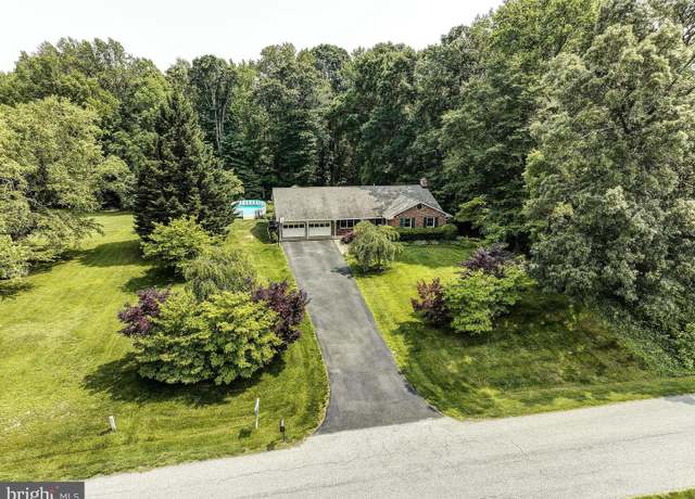 Property at 3130 Ashwood Dr, Dunkirk, MD 20754, 5 beds, 3 baths
