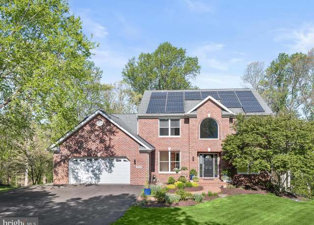 Property at 3098 Greenhaven Ct, Ellicott City, MD 21042, 6 beds, 4.5 baths