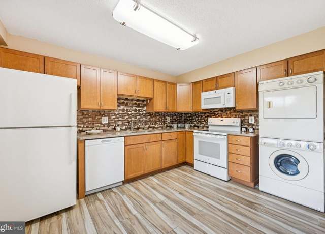 Property at 15115 Interlachen Dr Unit 3-626, Silver Spring, MD 20906, 2 beds, 2 baths