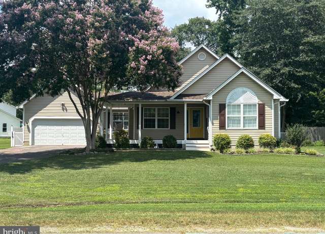 Property at 35380 Golf Course Dr, Mechanicsville, MD 20659, 4 beds, 3 baths
