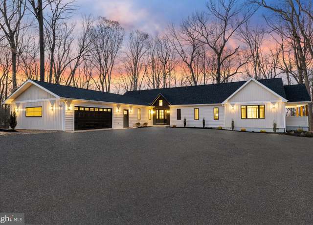 Property at 512 Breakneck Rd, Mullica Hill, NJ 08062, 5 beds, 3.5 baths