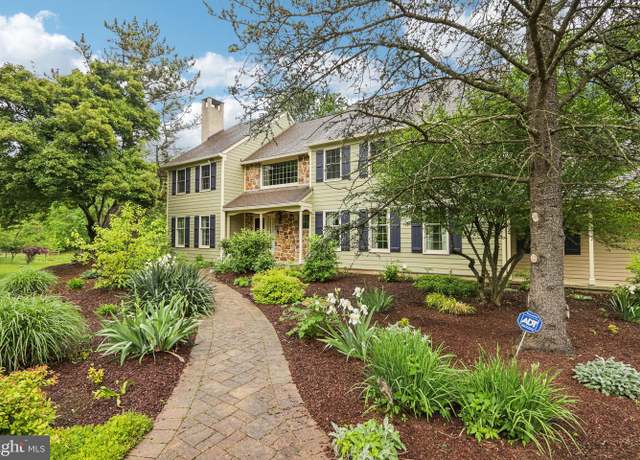 Property at 7 Jorrocks Ln, Malvern, PA 19355, 4 beds, 4 baths