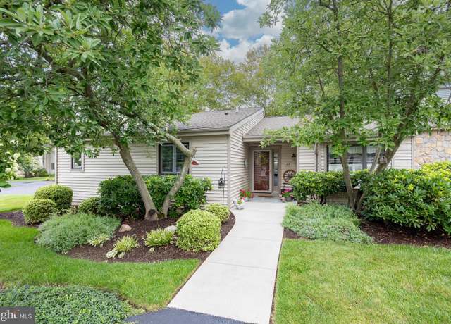Property at 469 Eaton Way, West Chester, PA 19380, 2 beds, 2 baths