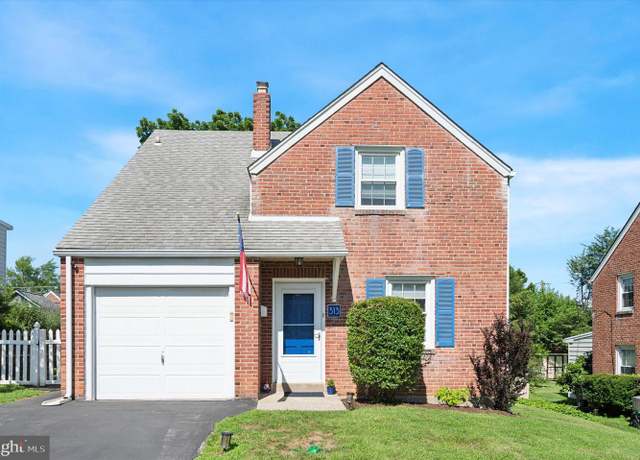 Property at 313 Edgemore Rd, Secane, PA 19018, 3 beds, 1 bath