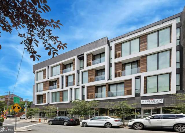 Property at 621 S 24th St #204, Philadelphia, PA 19146, 1 bed, 1 bath