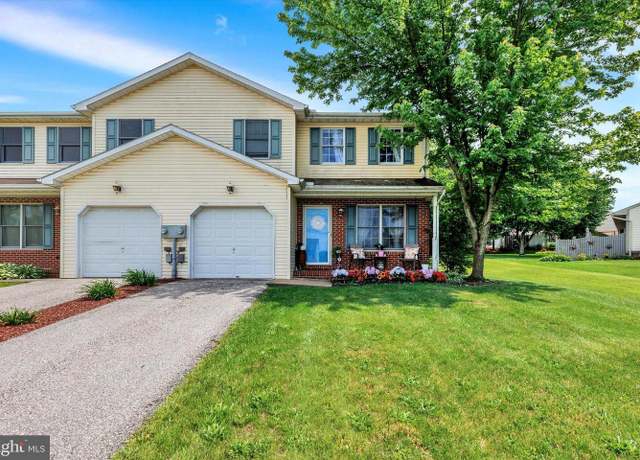 Property at 1942 Aldon Dr, Dover, PA 17315, 2 beds, 2.5 baths