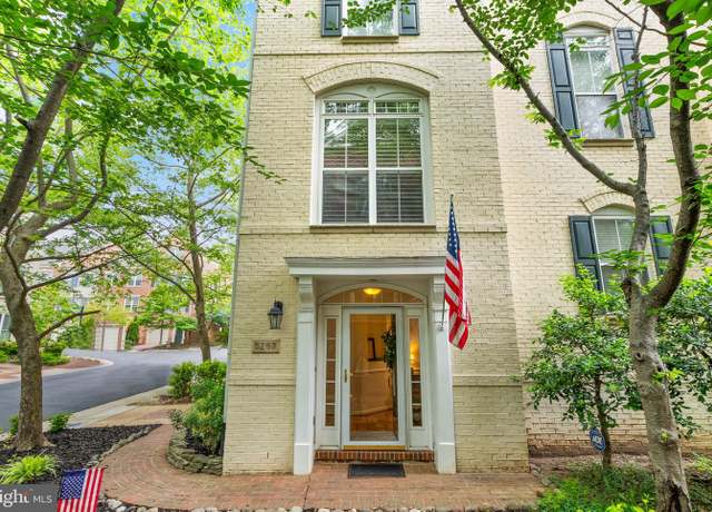 Property at 5263 Colonel Johnson Ln, Alexandria, VA 22304, 4 beds, 4 baths