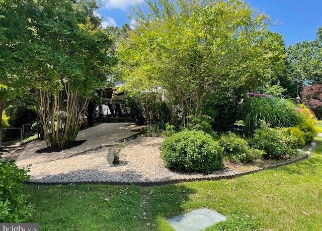 Property at 2325 Princess Anne Ln, Woodbridge, VA 22191, 4 beds, 3 baths