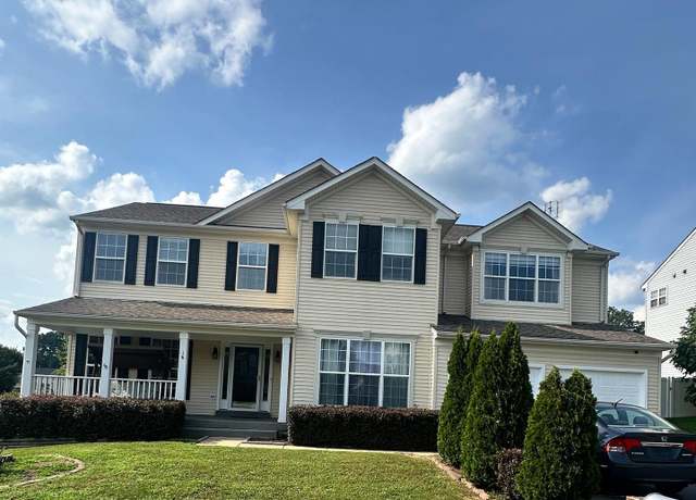 Property at 16 Little Field Dr, Fredericksburg, VA 22405, 5 beds, 3.5 baths