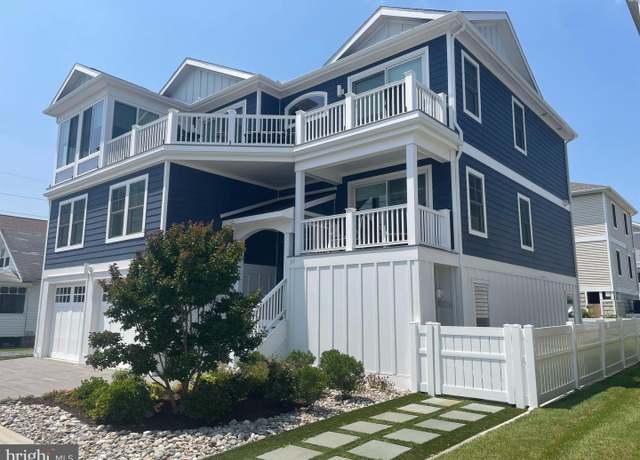 Property at 117 1st St, Bethany Beach, DE 19930, 5 beds, 4.5 baths