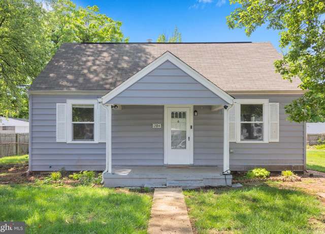 Property at 204 Mohican Dr, Oxon Hill, MD 20745, 3 beds, 2 baths