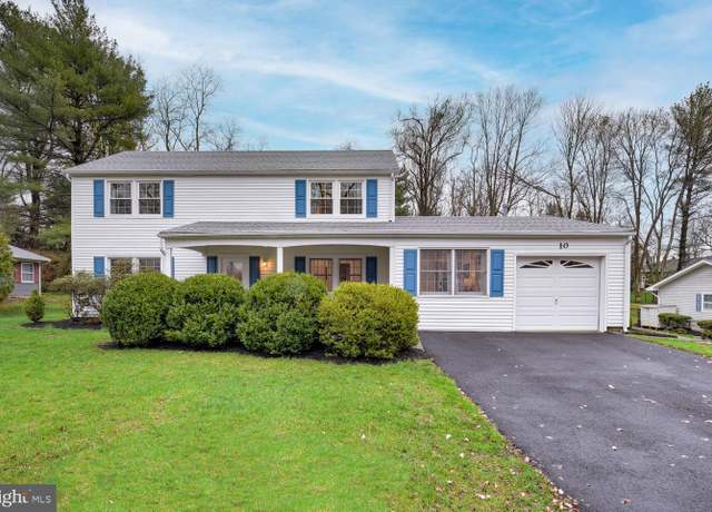 Property at 10 Mcintosh Ln, Manalapan, NJ 07726, 3 beds, 3 baths