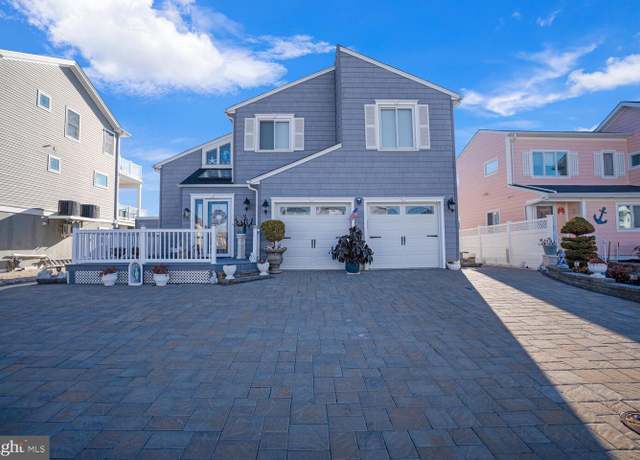 Property at 47 Henry Dr, Manahawkin, NJ 08050, 3 beds, 2.5 baths