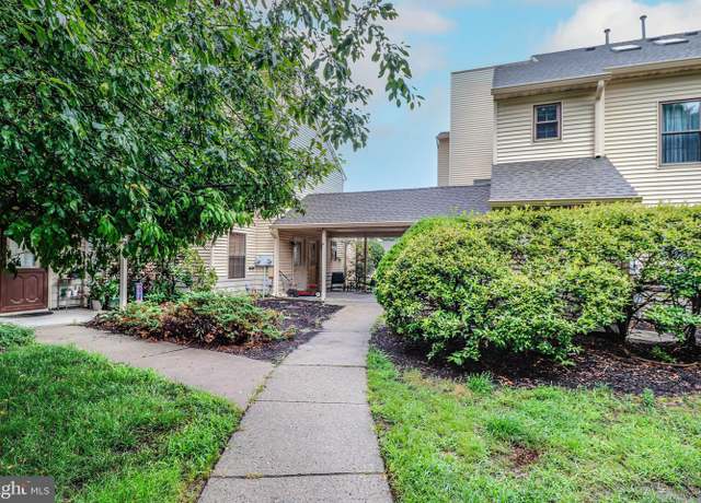Property at 707 Ivy Ct, Jackson, NJ 08527, 1 bed, 1 bath