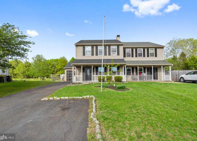 Property at 1134 School House Ln, Quakertown, PA 18951, 3 beds, 1.5 baths