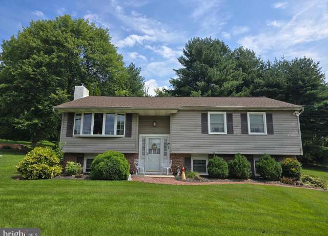 Property at 1450 Unionville Rd, Pottstown, PA 19465, 3 beds, 2 baths