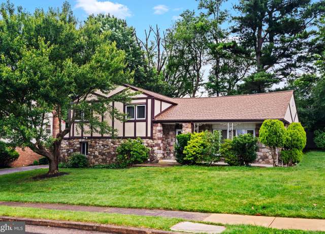 Property at 2524 Kirk Dr, Huntingdon Valley, PA 19006, 3 beds, 2.5 baths