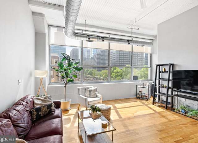 Property at 2200-28 Arch St #409, Philadelphia, PA 19103, 1 bed, 1 bath