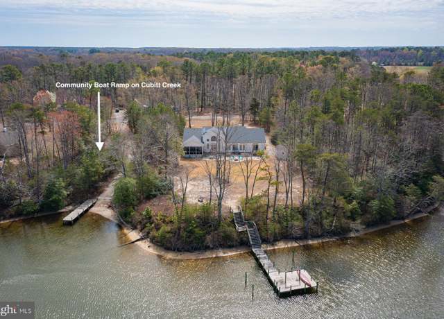 Property at 65 Potomac Way Ln, Heathsville, VA 22473, 4 beds, 5 baths