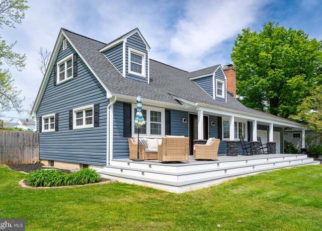 Property at 8318 Elko Dr, Ellicott City, MD 21043, 4 beds, 3.5 baths