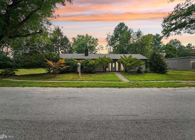 Property at 10117 Pasture Gate Ln, Columbia, MD 21044, 5 beds, 2.5 baths
